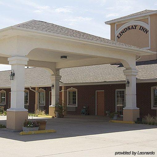 Lindsay Motel 2*